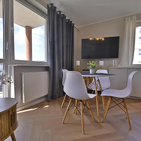 Sunset - Sloneczne Dwa Pokoje, Kolej Ubb, Kawiarnie, Restauracje, Trasy Rowerowe Apartmán Svinoústí